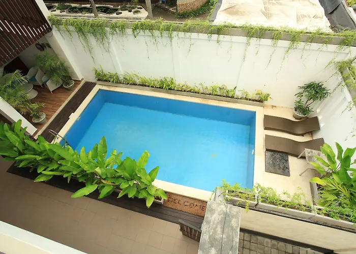 Legian Village Aparthotel 3*