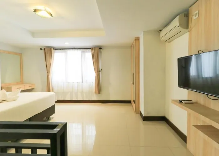 Legian Village Апарт-отель 3*